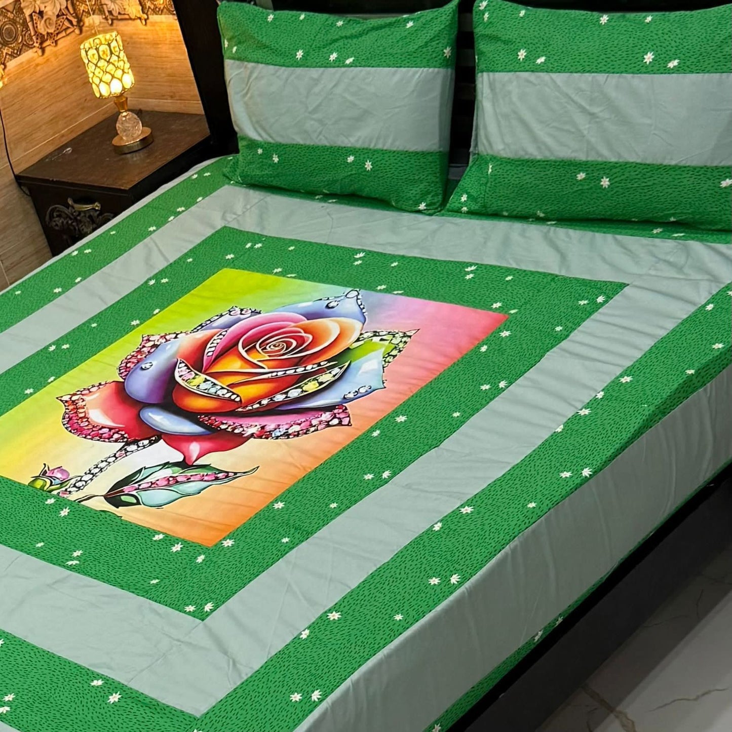 B .Digital gold panel bedsheet🛌🛌🛌