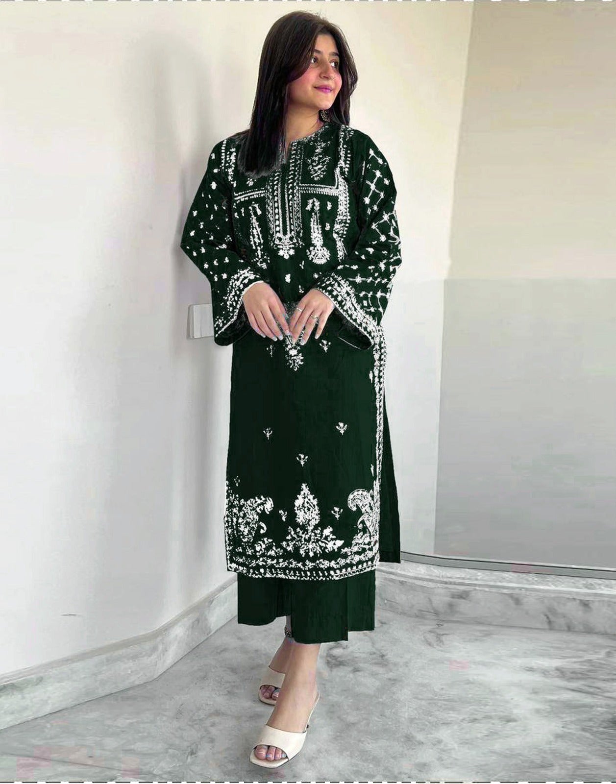 2PC EMBROIDERED DHANAK