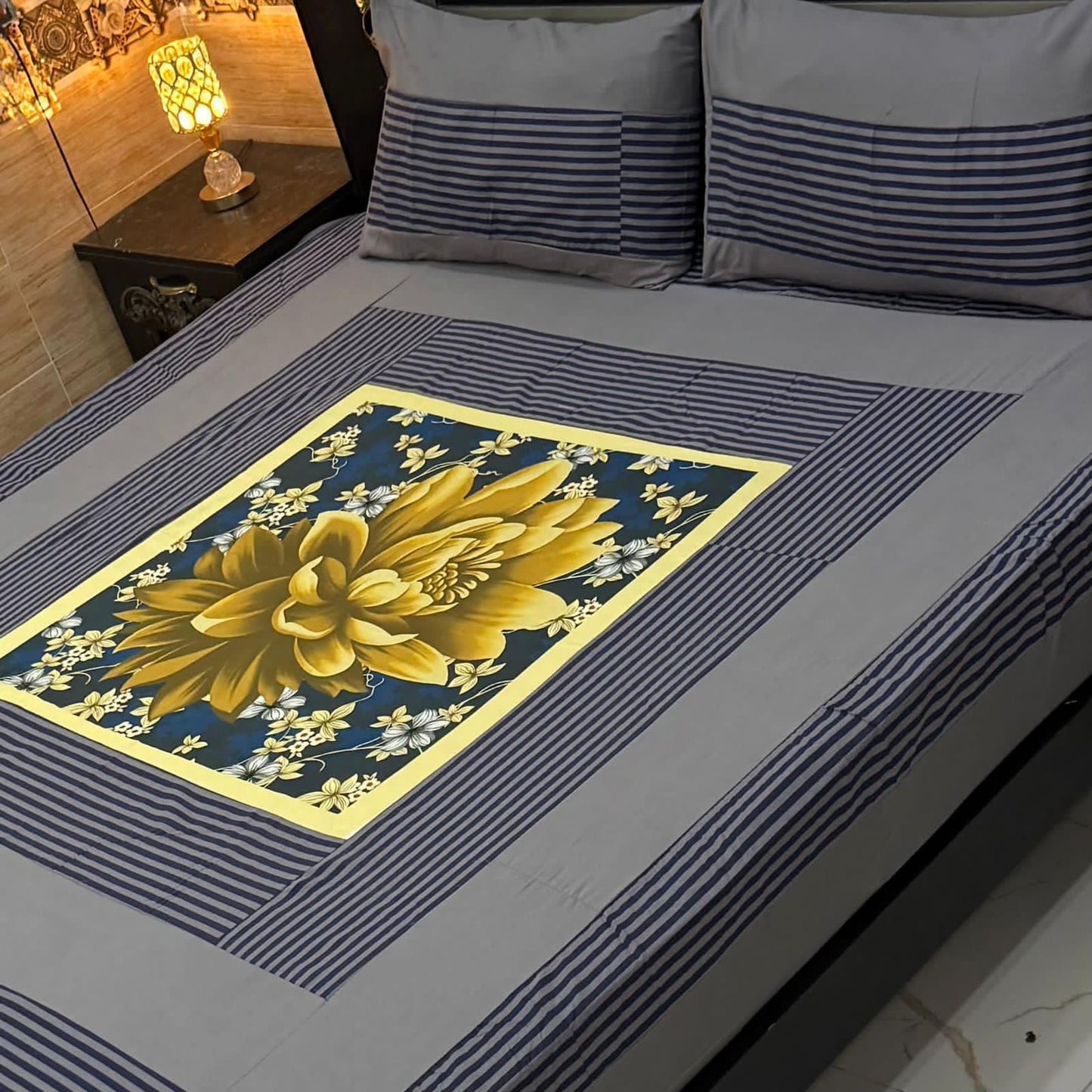 B  .Digital gold panel bedsheet🛌🛌🛌