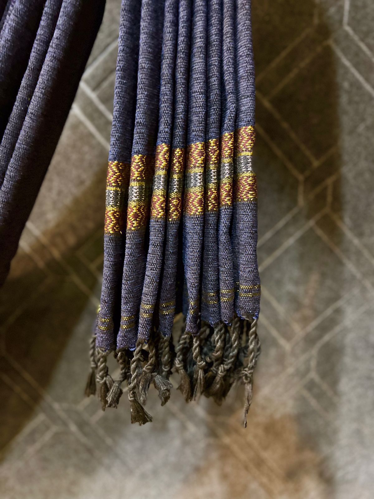 Men's Velvet Shawl)