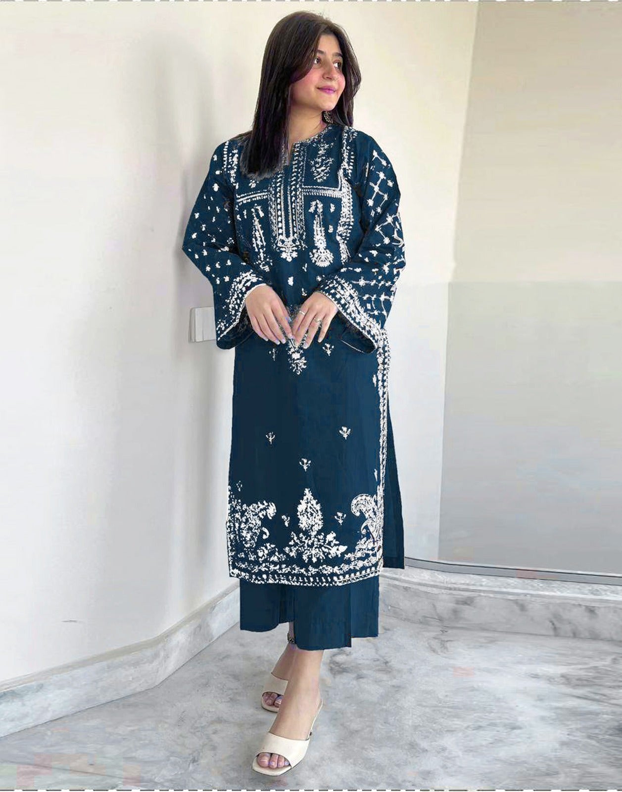 2PC EMBROIDERED DHANAK