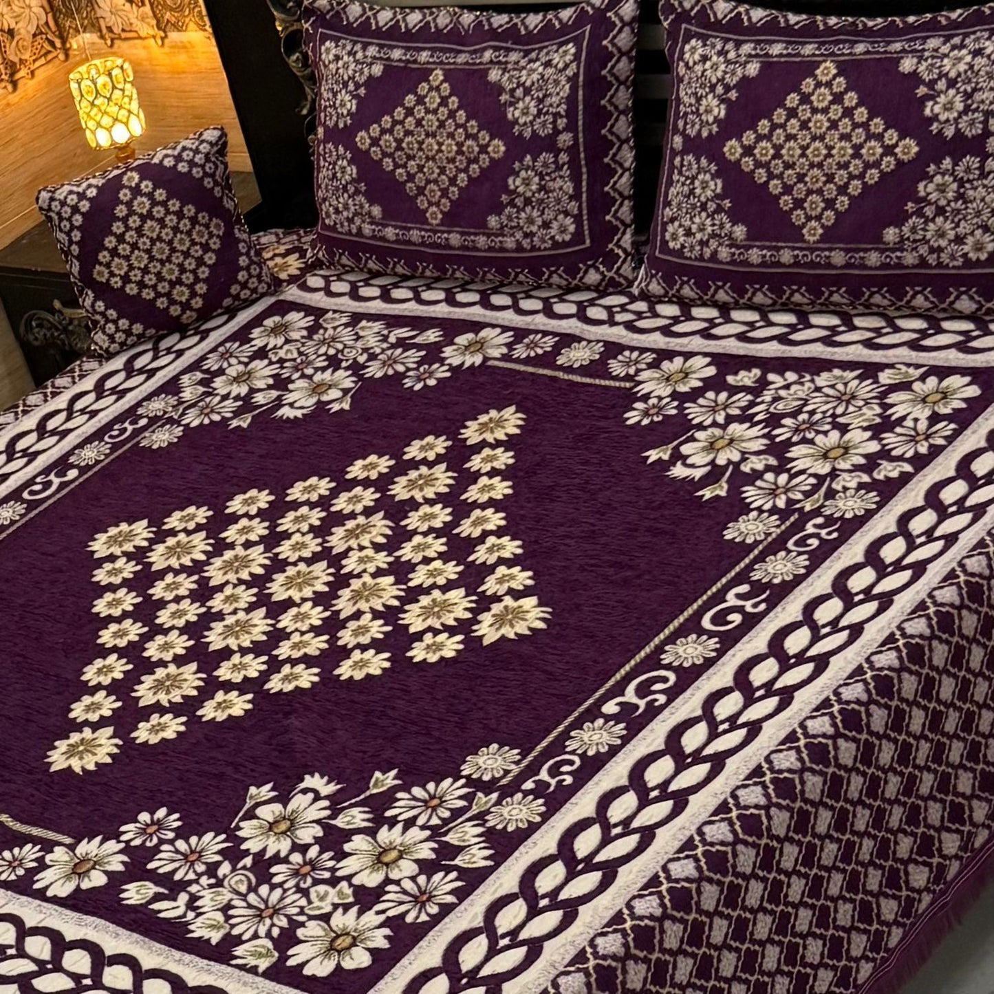 B, 4Pc Velvet Jaquard Bedsheet