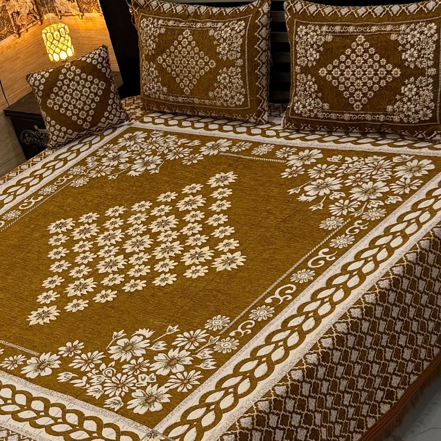 B, 4Pc Velvet Jaquard Bedsheet