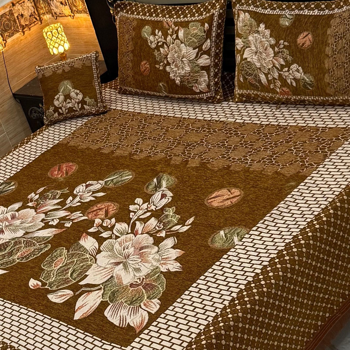 B, 4Pc Velvet Jaquard Bedsheet