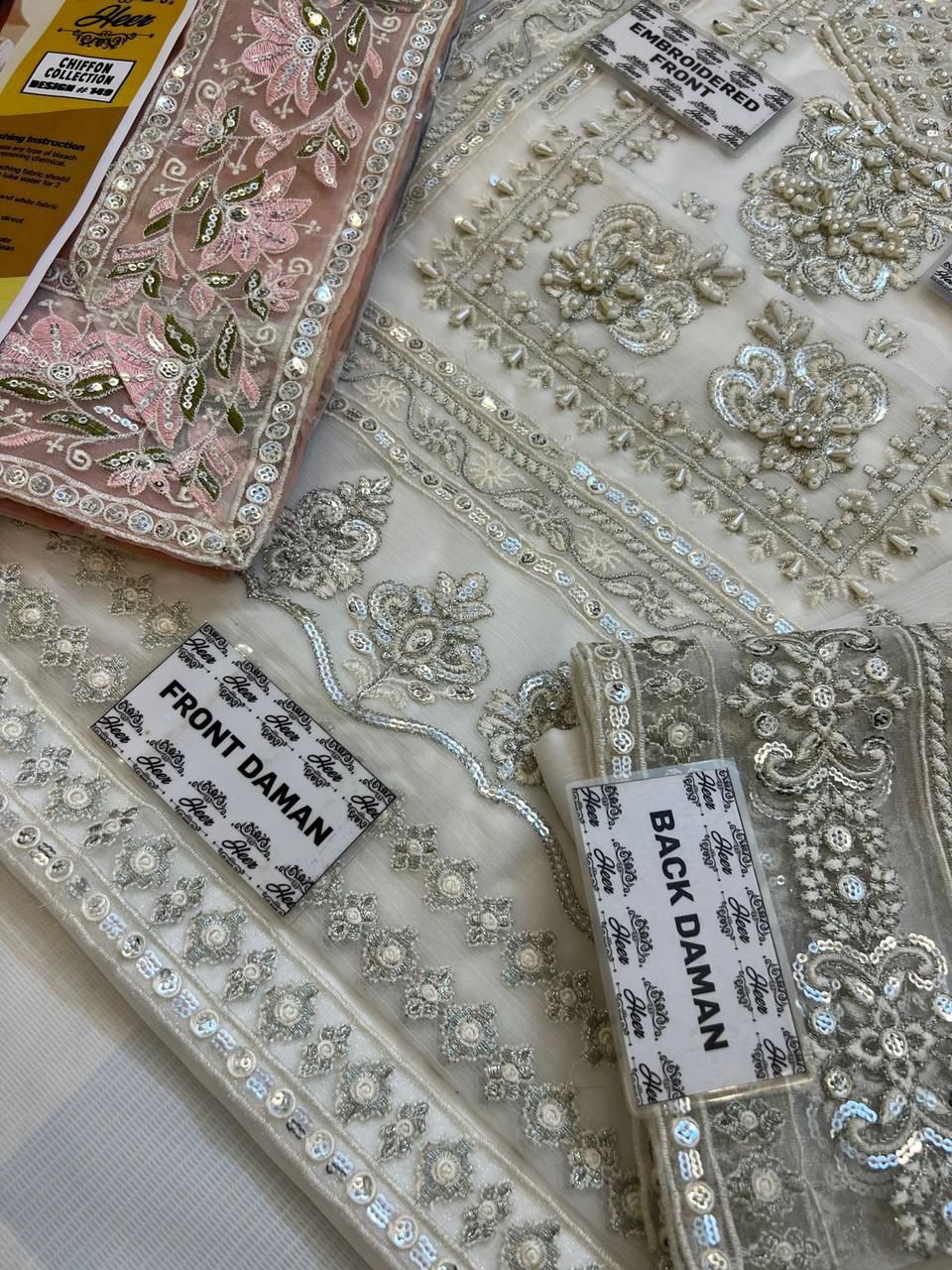 🅗🅔🅔🅡💃🏼🅒🅞🅛🅛🅔🅒🅣🅘🅞🅝        👉Design #1️⃣4️⃣9️⃣