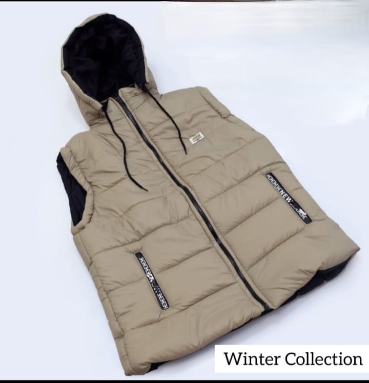 man  SLEEVELESS HOODIE JACKET