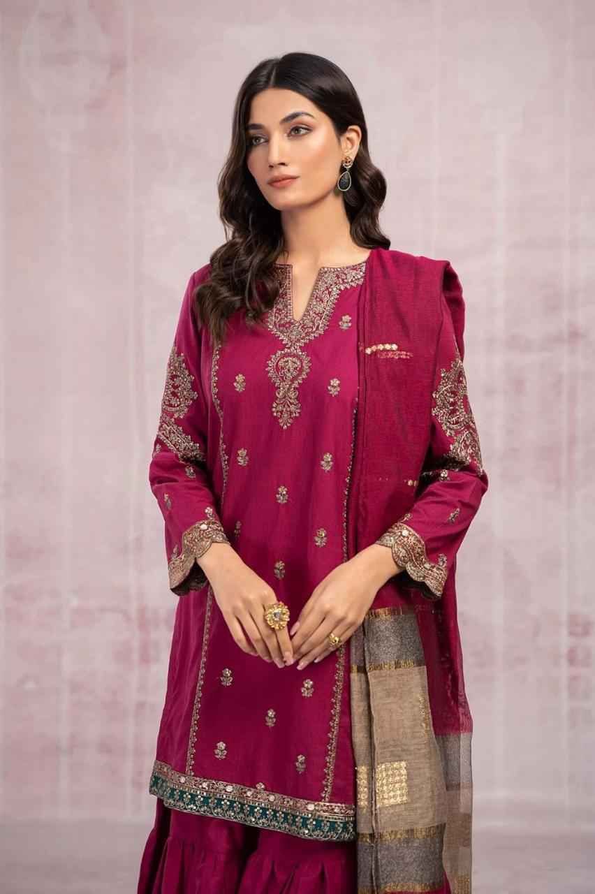 3pc  MARIA B 🟨 CATEGORY : DHANAK 3PC EMBROIDERED
