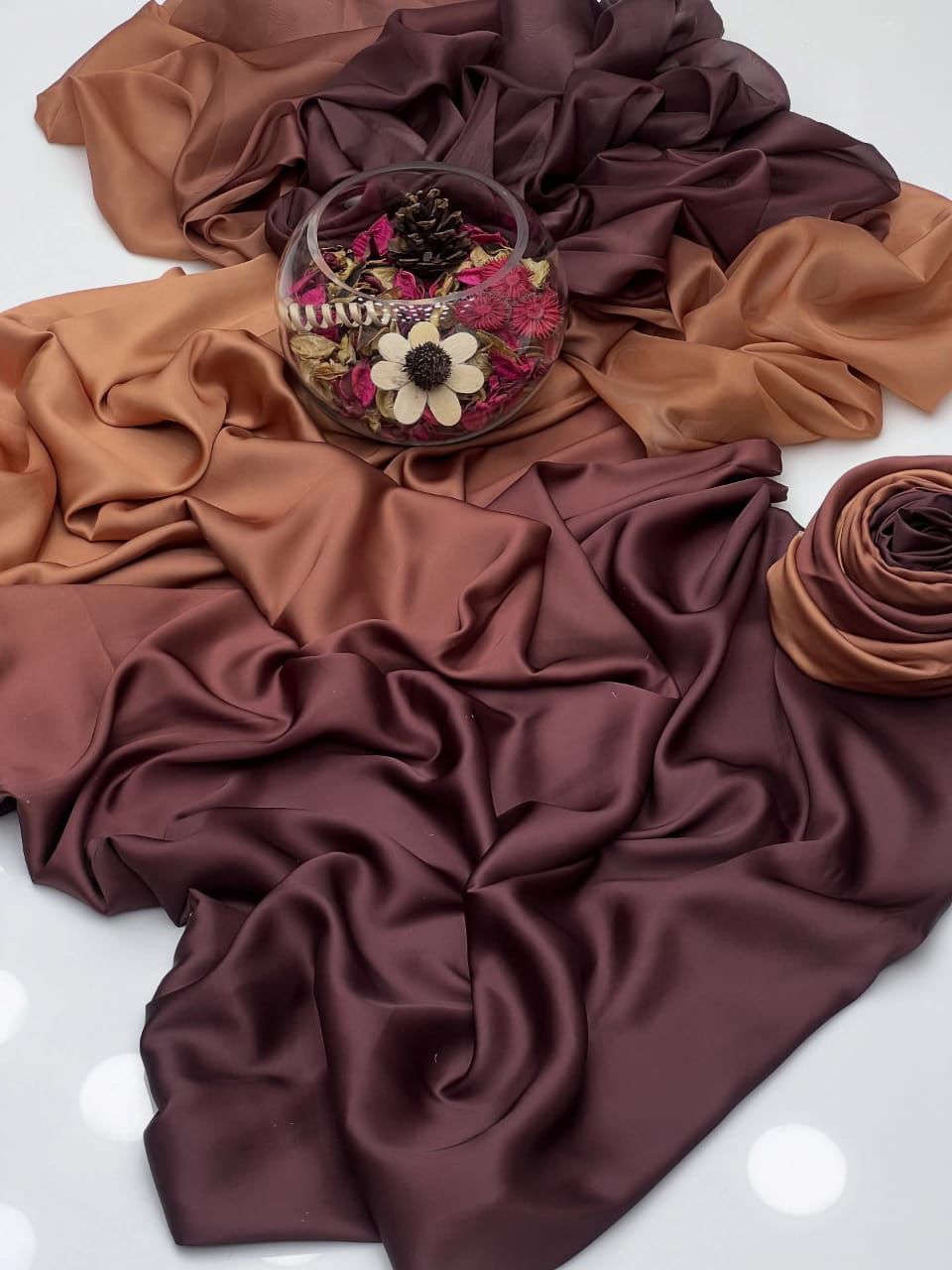 3pc  Shamooz Silk Fabric detail