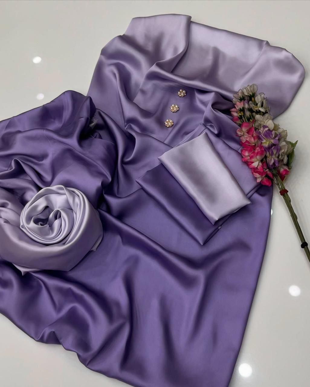 3pc  Shamooz Silk Fabric detail