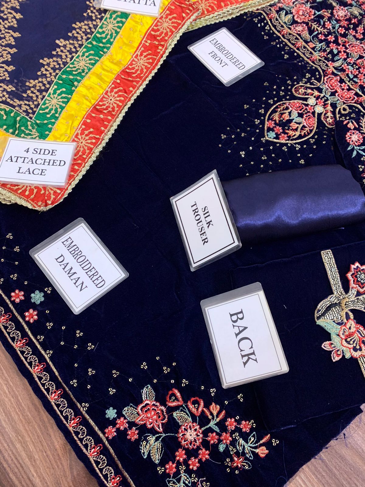 JAZMIN (VELVET COLLECTION)