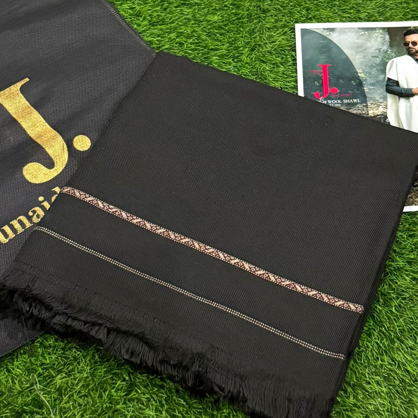 MAN Shawl ♦️♦️ J• Junaid jamshed