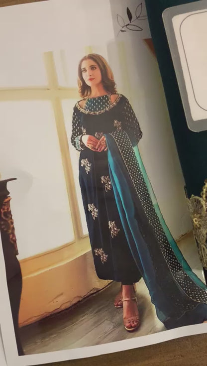 Baroque Velvet Embroidered