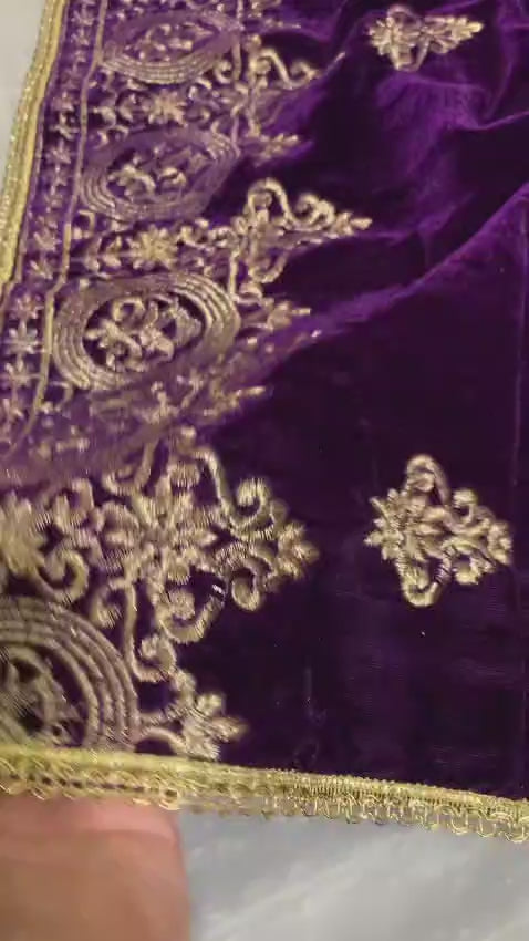 Velvet Shawls